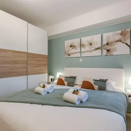 Huswell - Lovely Close To The Of Apartment